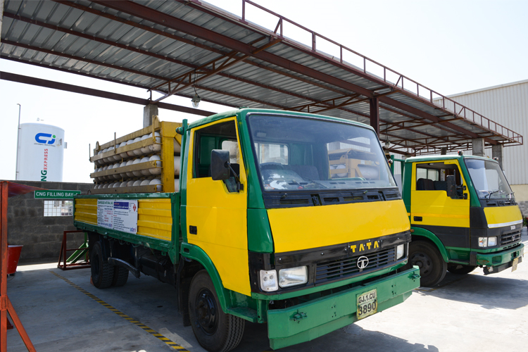 LNG & LCNG Dispensing Station